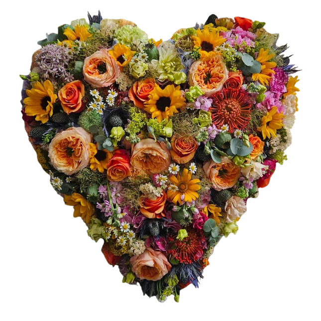 Trauerherz aus saisonalen Blumen online bestellen in Zürich Grabschmuck für Beerdigung und Trauerfeier mit Lieferung
