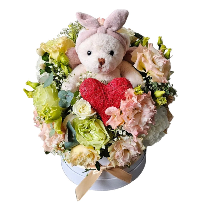 Blumenbox mit Teddybär und rotem Herz in Zürich kaufen zur Geburt oder Valentinstag