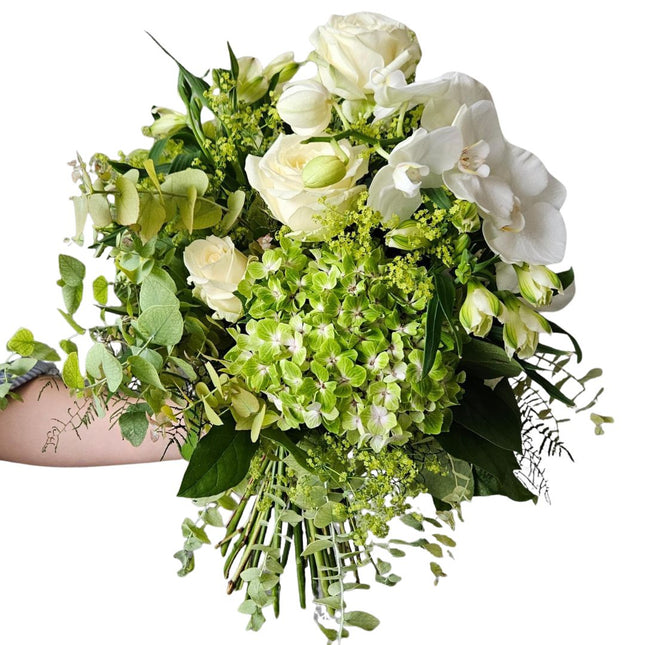 Blumenstrauss grün weiss online kaufen mit Hortensien und Orchideen