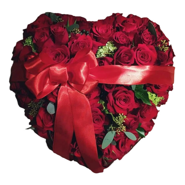 Herzgesteck mit frischen Rosen und Masche online kaufen Geschenk Zürich
