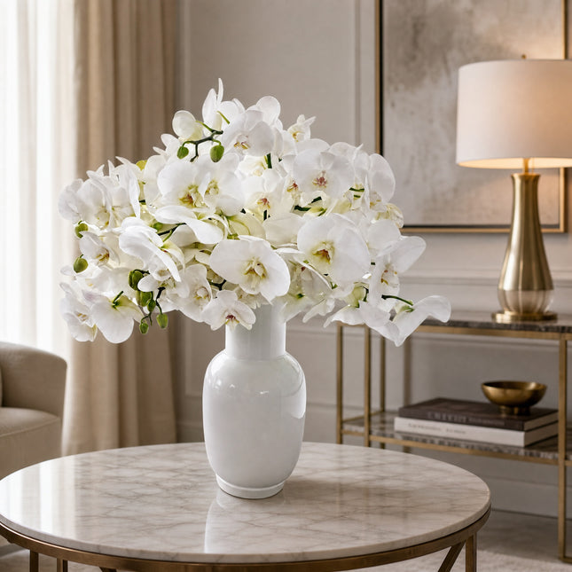 Weisse Orchidee als elegante Schnittblume