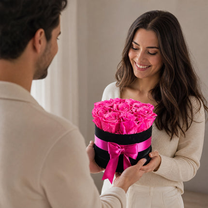 Rosenbox stabilisiert pinke Rosen online bestellen Zürich 