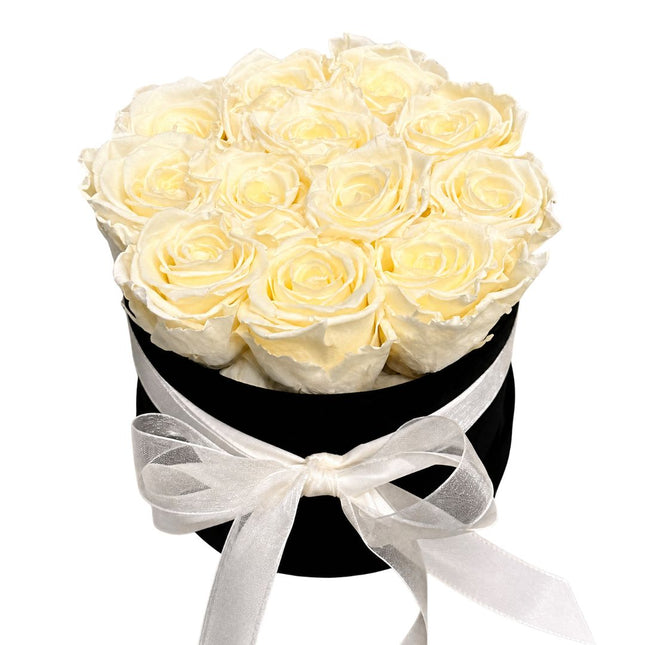 Rosenbox mit stabilisierten crèmefarbene Rosen in hochwertiger Samtbox online kaufen Zürich