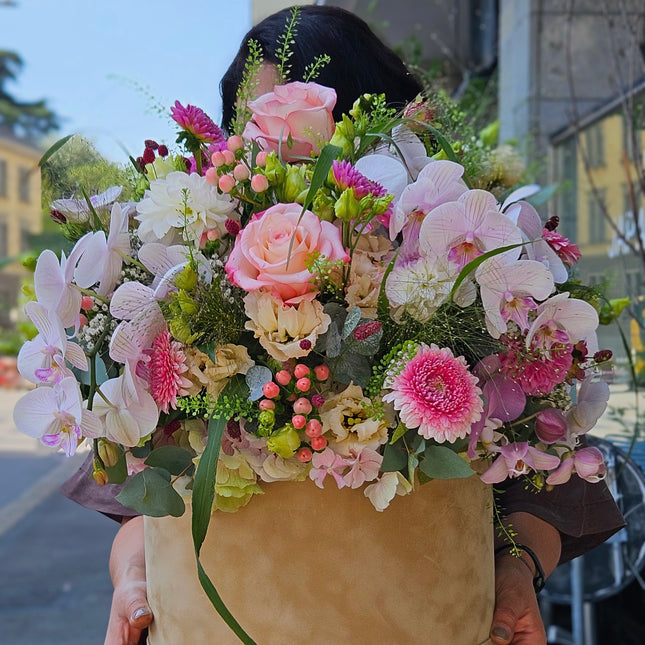Floral Elegance Box