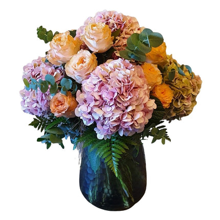 Romantic Dream grosser Blumenstrauss mit Hortensien und Rosen
