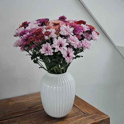 Herbstlicher Blumenstrauss mit mehrfarbigen Chrysanthemen in Rosa, Pink und Violett in Zürich online kaufen